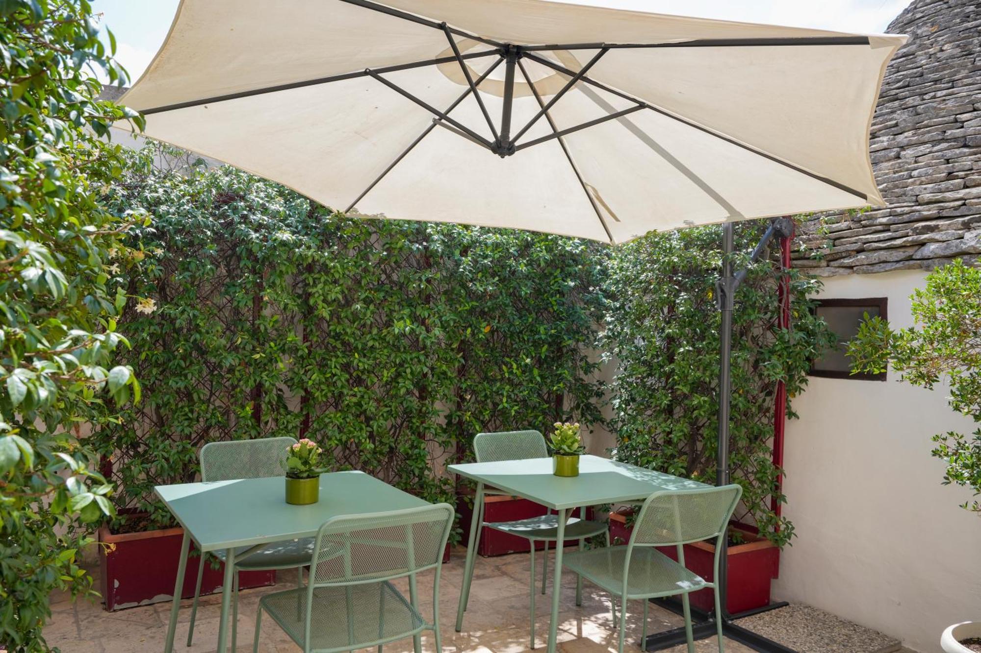 Trullimania Acomodação com café da manhã Alberobello Exterior foto